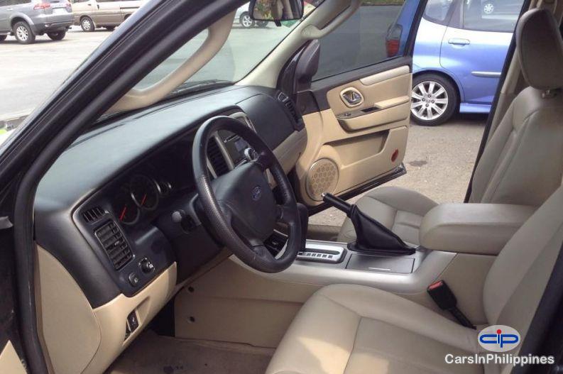 Ford Escape Automatic - image 3