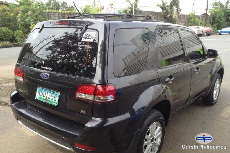 Ford Escape Automatic - image 7