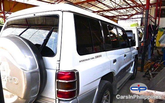 Mitsubishi Pajero Manual - image 11