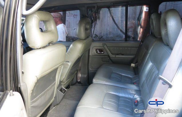 Mitsubishi Pajero Automatic - image 9