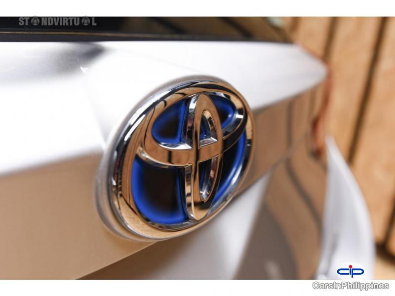Toyota Auris Manual 2015 - image 2