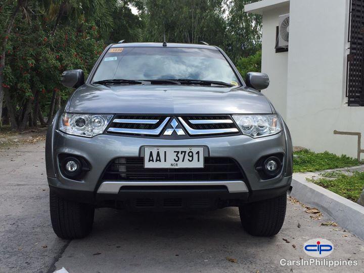 Picture of Mitsubishi Montero Sport Automatic