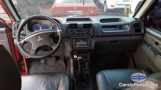 Mitsubishi Adventure Manual 2010