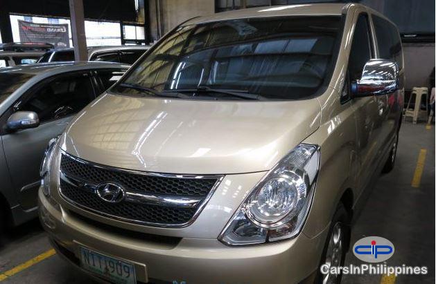 Picture of Hyundai Starex