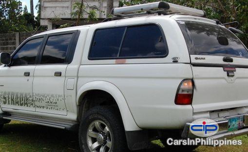 Picture of Mitsubishi Strada Manual in Philippines