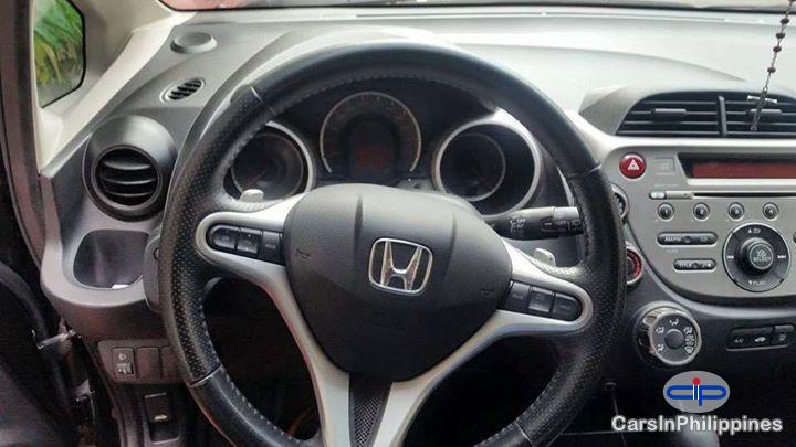Honda Jazz Automatic 2012 - image 2