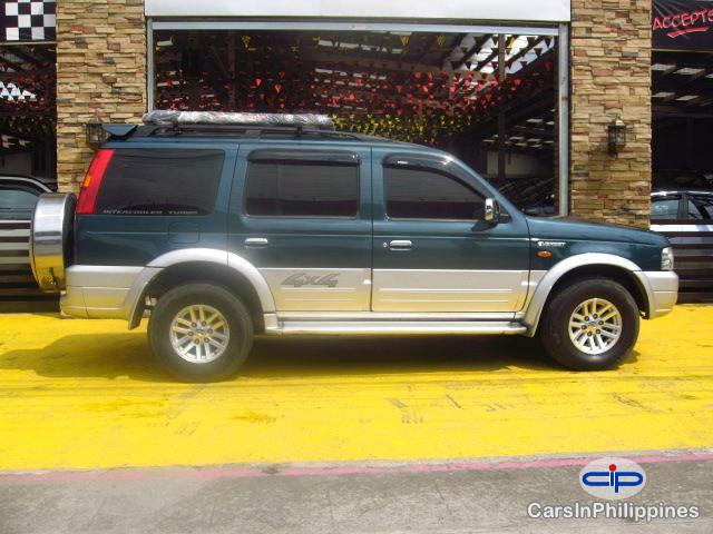 Ford Everest - image 3