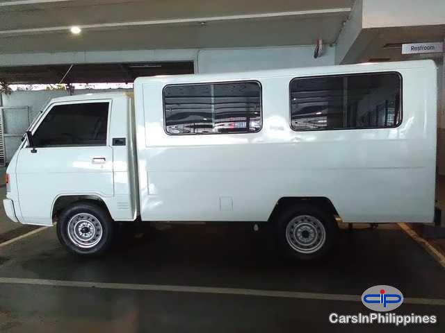 Mitsubishi L300 - image 2