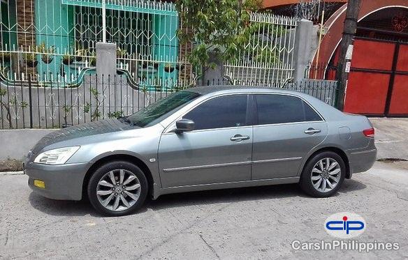 Honda Accord Automatic 2005 in Aurora
