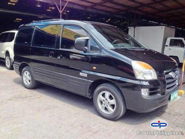 Hyundai Starex