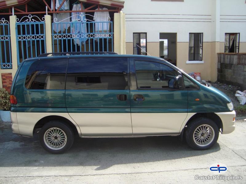Pictures of Mitsubishi Space Gear Manual