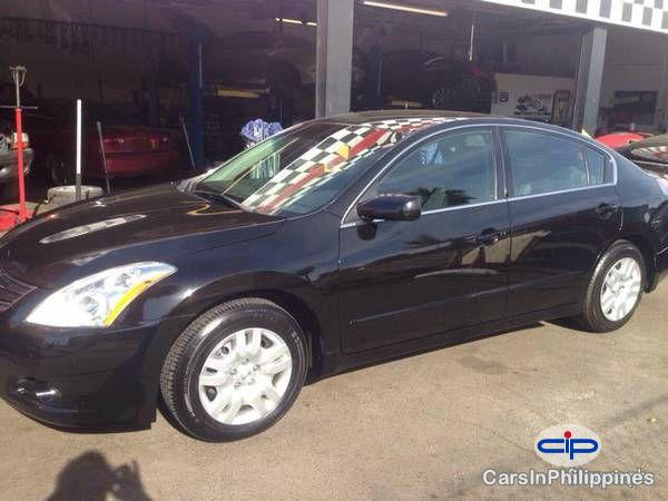Pictures of Nissan Altima Automatic 2012