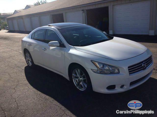 Pictures of Nissan Maxima Automatic 2009