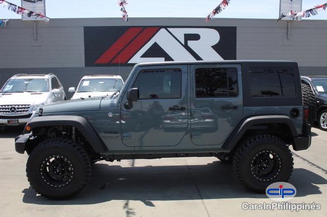 Picture of Jeep Wrangler Automatic 2014