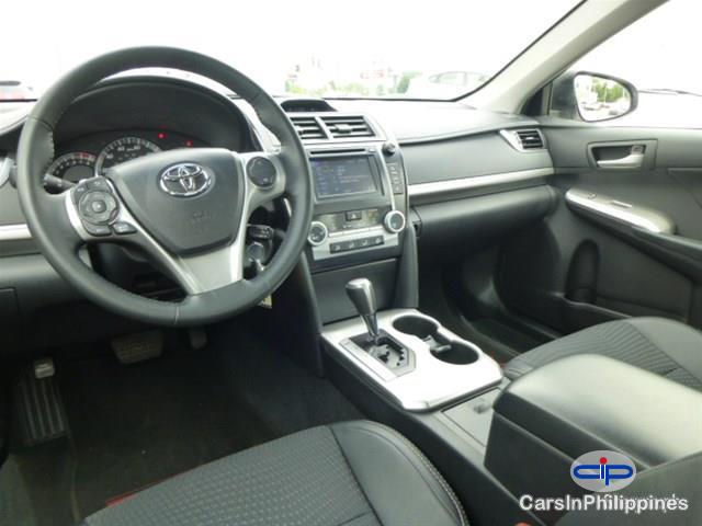 Toyota Camry Automatic 2012 - image 4