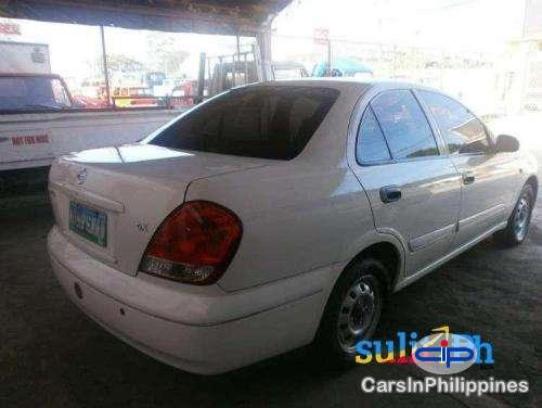 Nissan Sentra - image 2