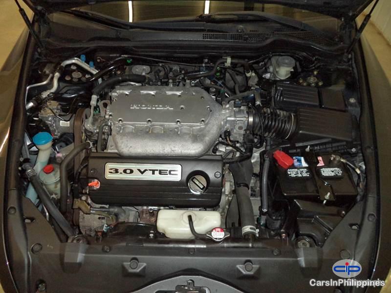 Honda Accord Automatic 2003 - image 10