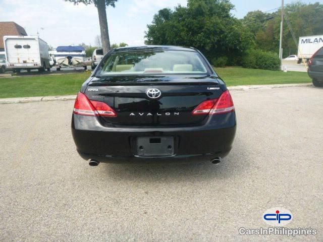 Toyota Avalon Automatic 2005 - image 3