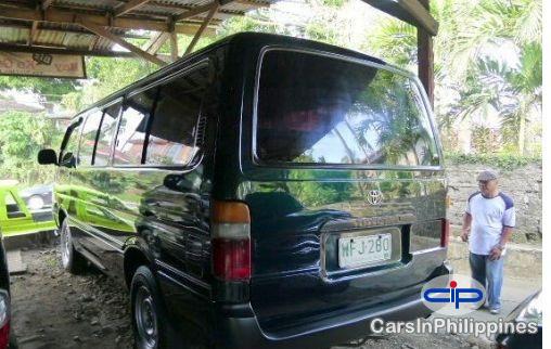 Toyota Hiace - image 2