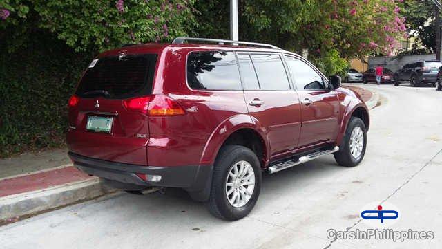 Mitsubishi Montero Sport Automatic 2011 - image 2
