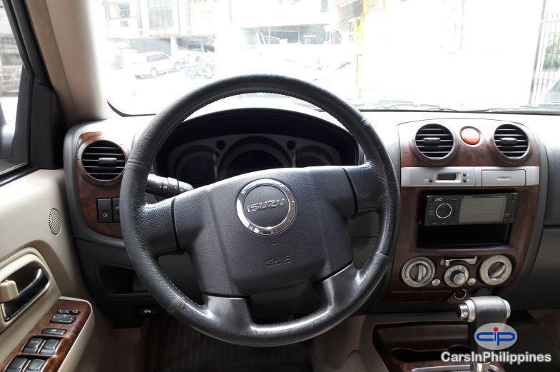 Isuzu Alterra Automatic 2008 in Cavite