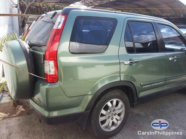 Honda CR-V Automatic - image 3