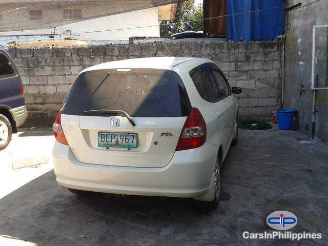 Honda Jazz Automatic - image 3