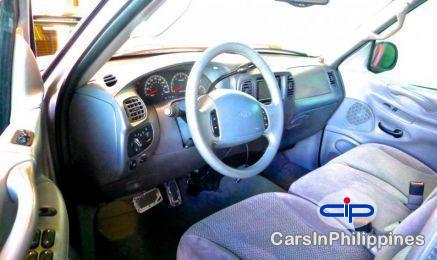 Ford Expedition Automatic 2002 - image 4