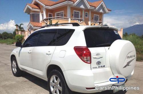 Toyota RAV4 in Basilan