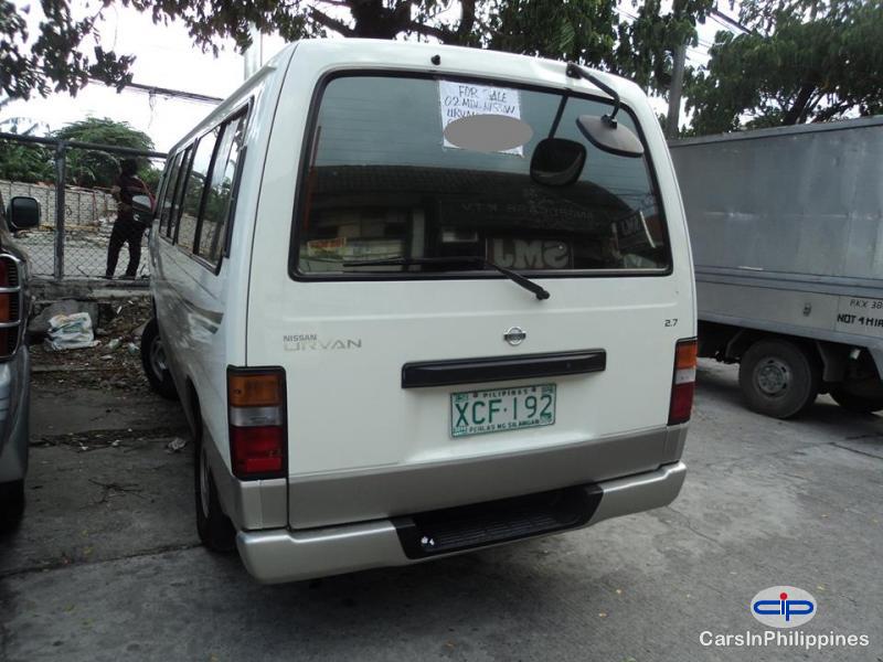 Nissan Urvan Manual 2002 - image 3
