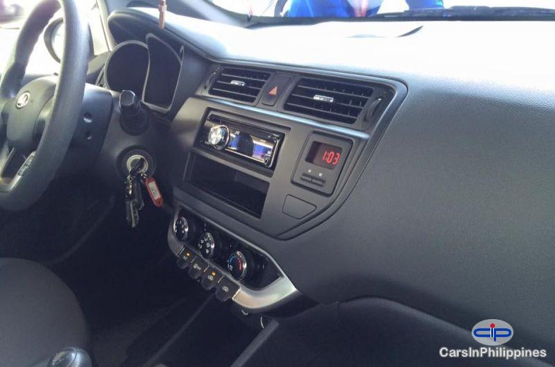 Kia Rio Manual - image 2