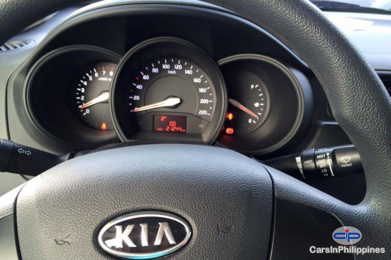 Kia Rio Manual - image 3