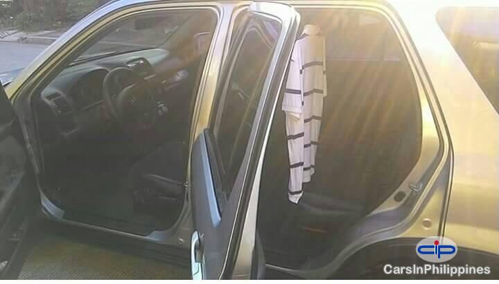 Honda CR-V Automatic in Rizal