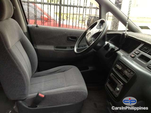 Honda Odyssey Automatic - image 3
