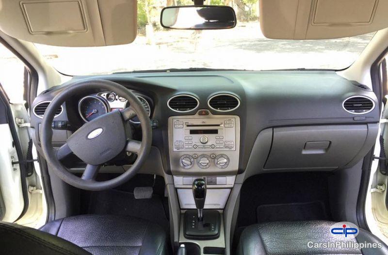 Ford Focus Automatic - image 3