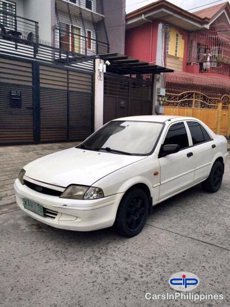 Pictures of Ford Lynx Manual