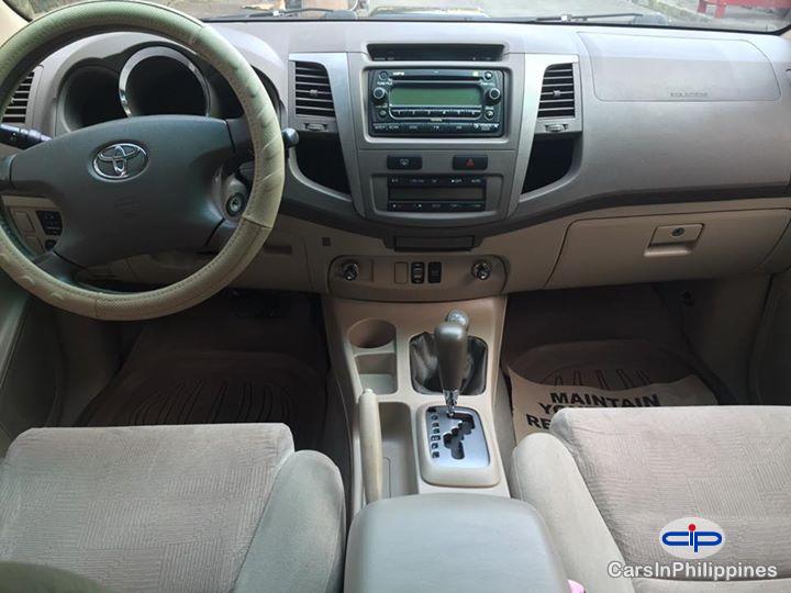 Toyota Fortuner Automatic 2005 - image 5