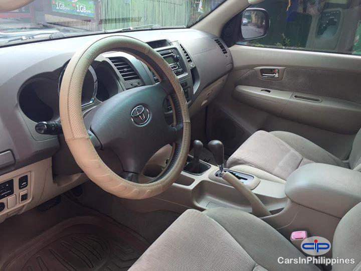 Toyota Fortuner Automatic 2005 - image 6