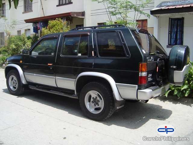 Nissan terrano 2008