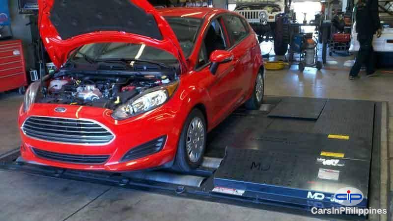 Ford Fiesta Manual 2014 - image 2