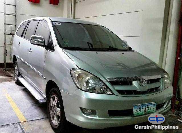 Picture of Toyota Innova Automatic 2005
