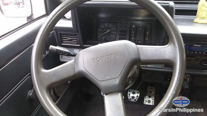 Toyota LiteAce Manual - image 2