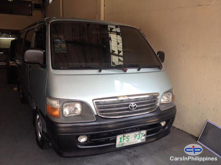 Picture of Toyota Hiace Manual 2002