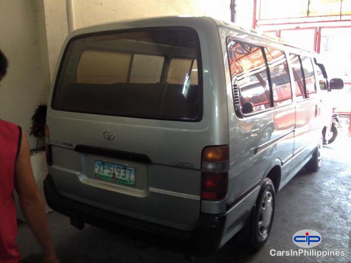 Toyota Hiace Manual 2002