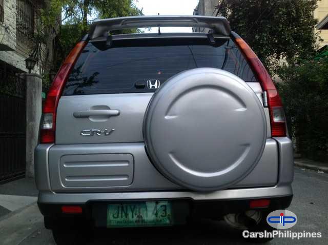 Honda CR-V Automatic - image 3