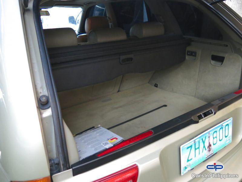 BMW X Automatic 2000 - image 6