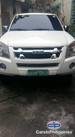 Isuzu D-Max Automatic 2011