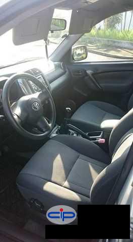 Toyota RAV4 Manual 2005