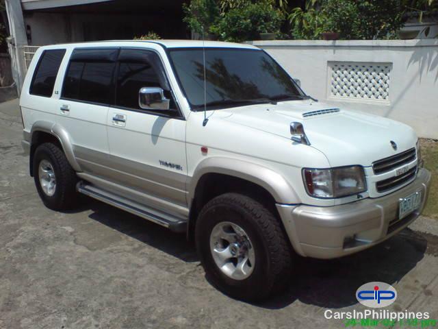 Picture of Isuzu Trooper Automatic 2000