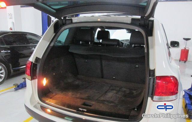 Volkswagen Touareg Automatic - image 6